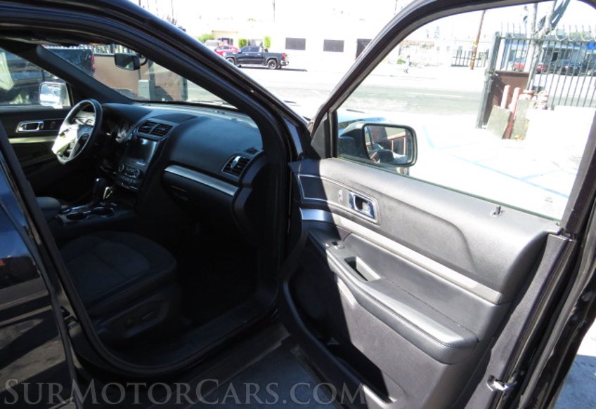 2019 Ford Explorer - Image 22