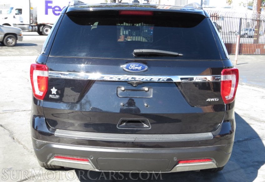 2019 Ford Explorer - Image 10