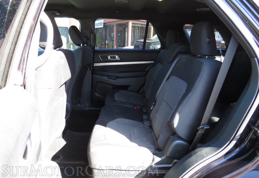 2019 Ford Explorer - Image 29