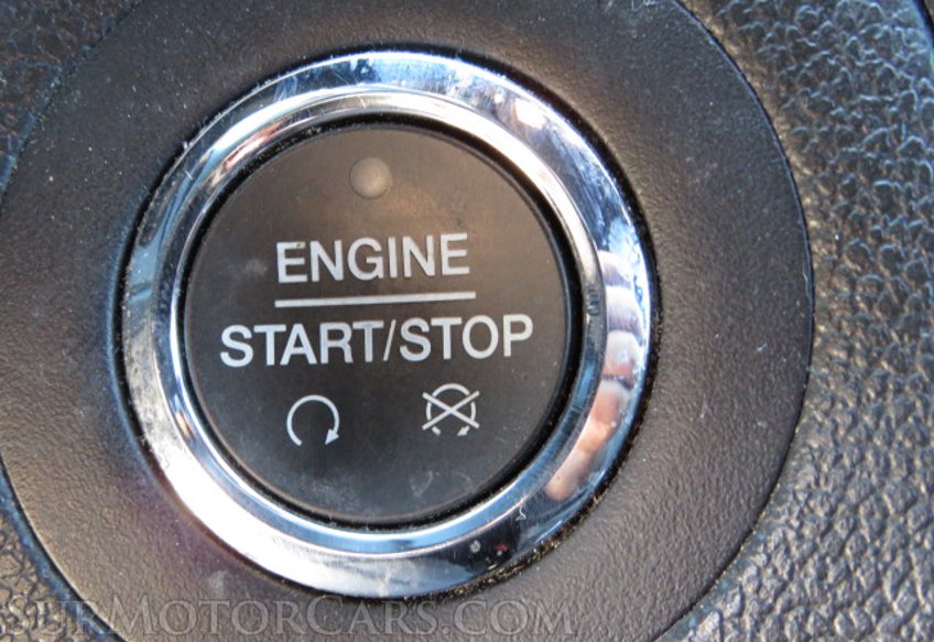 2019 Ford Explorer - Image 38