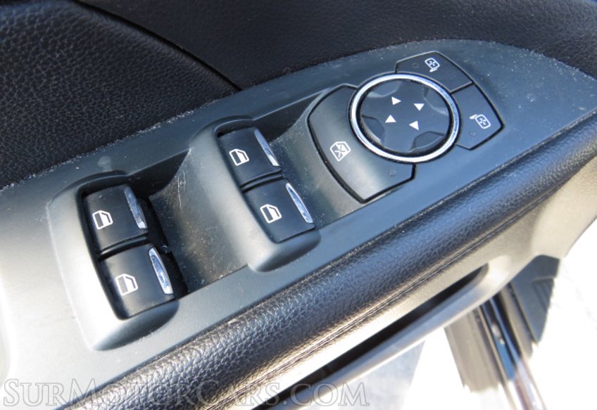 2019 Ford Explorer - Image 43