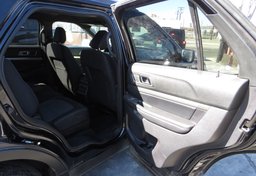 2019 Ford Explorer - Image 24