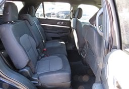 2019 Ford Explorer - Image 30