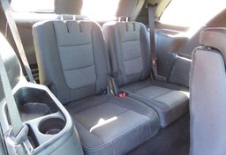 2019 Ford Explorer - Image 34