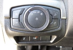 2019 Ford Explorer - Image 40