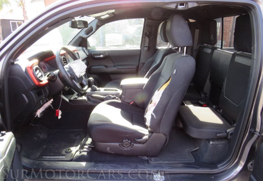 2016 Toyota Tacoma - Image 25