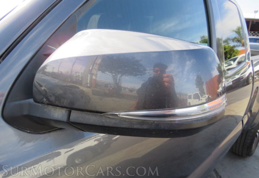 2016 Toyota Tacoma - Image 16