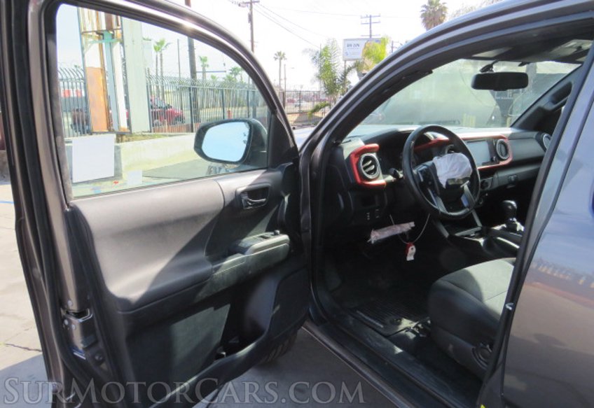 2016 Toyota Tacoma - Image 23