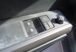 2016 Toyota Tacoma - Image 39