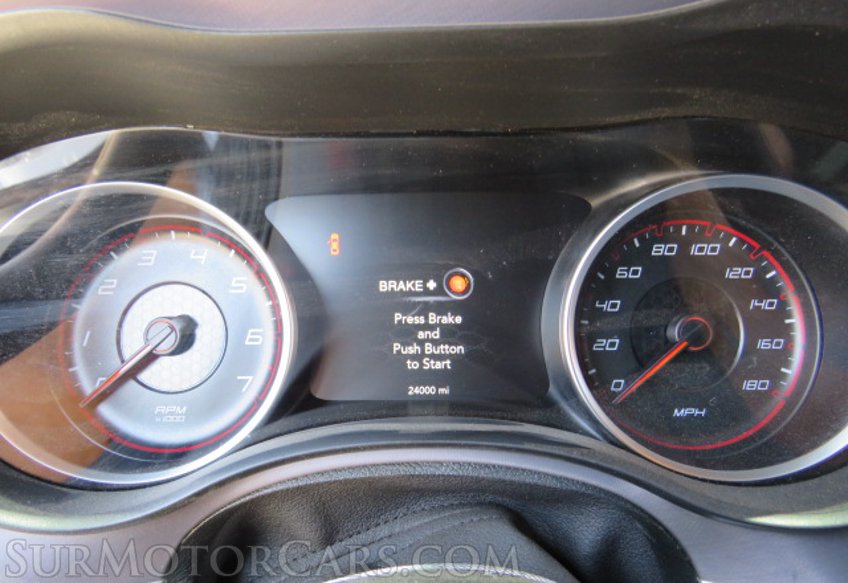 2019 Dodge Charger - Image 33