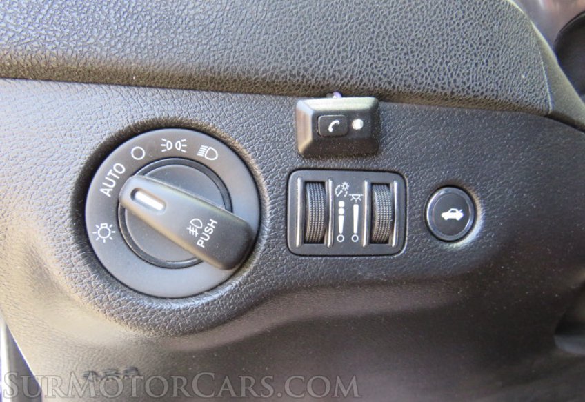 2019 Dodge Charger - Image 37