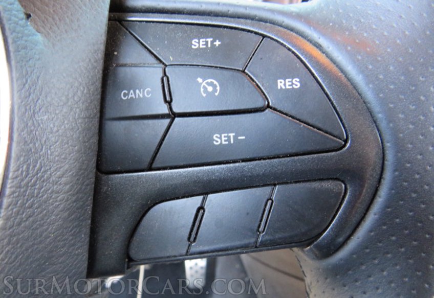 2019 Dodge Charger - Image 35