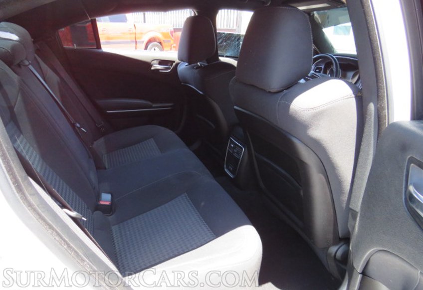 2019 Dodge Charger - Image 31