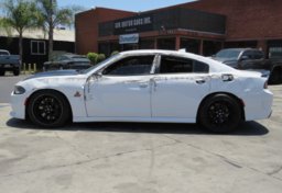 2019 Dodge Charger - Image 11