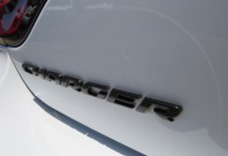 2019 Dodge Charger - Image 19