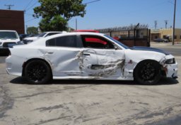 2019 Dodge Charger - Image 12