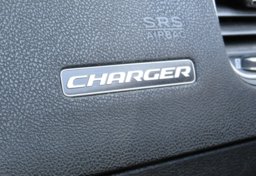 2019 Dodge Charger - Image 39