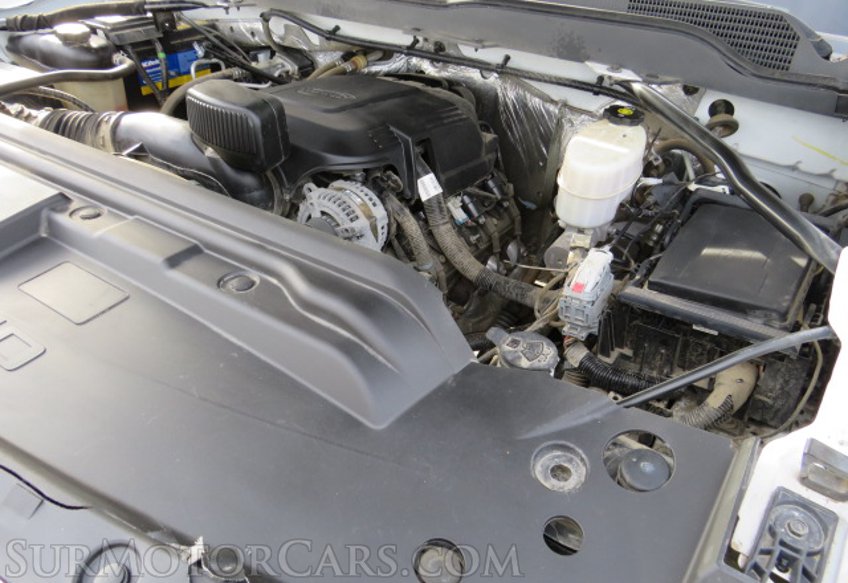 2017 Chevrolet Silverado 3500HD - Image 38