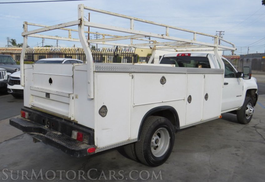 2017 Chevrolet Silverado 3500HD - Image 10