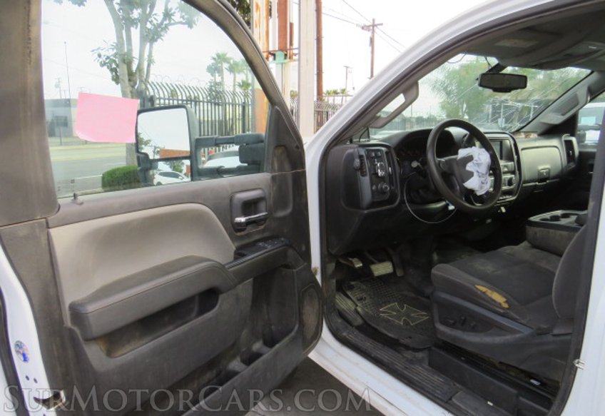 2017 Chevrolet Silverado 3500HD - Image 20