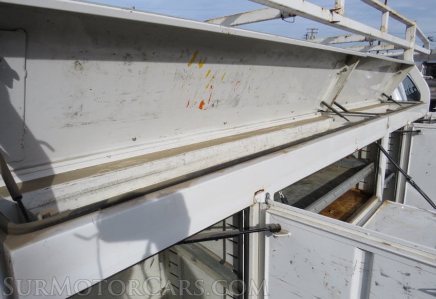 2017 Chevrolet Silverado 3500HD - Image 17