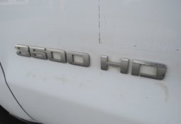 2017 Chevrolet Silverado 3500HD - Image 15