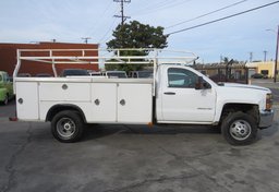 2017 Chevrolet Silverado 3500HD - Image 6