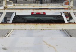 2017 Chevrolet Silverado 3500HD - Image 16