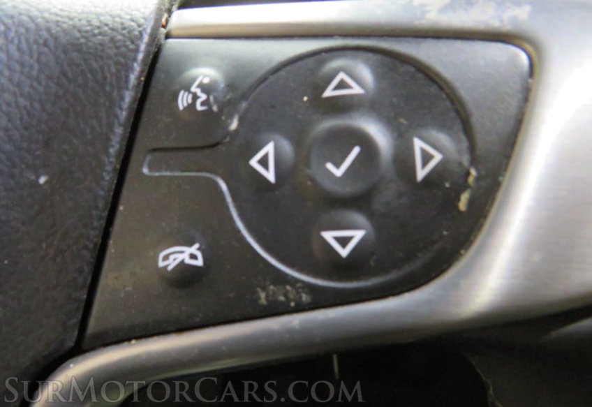 2017 GMC Yukon - Image 36