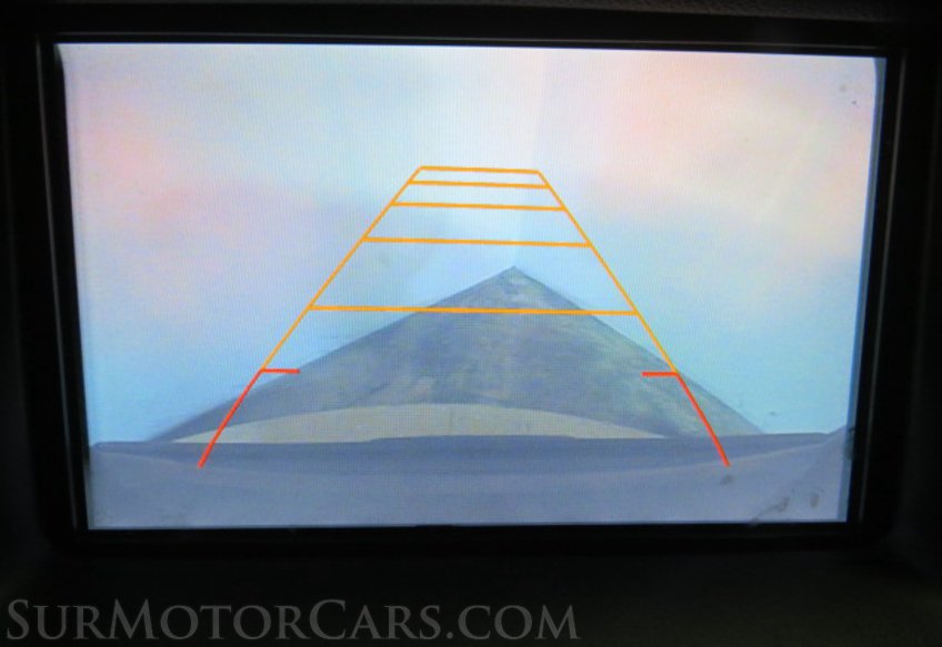 2017 GMC Yukon - Image 40