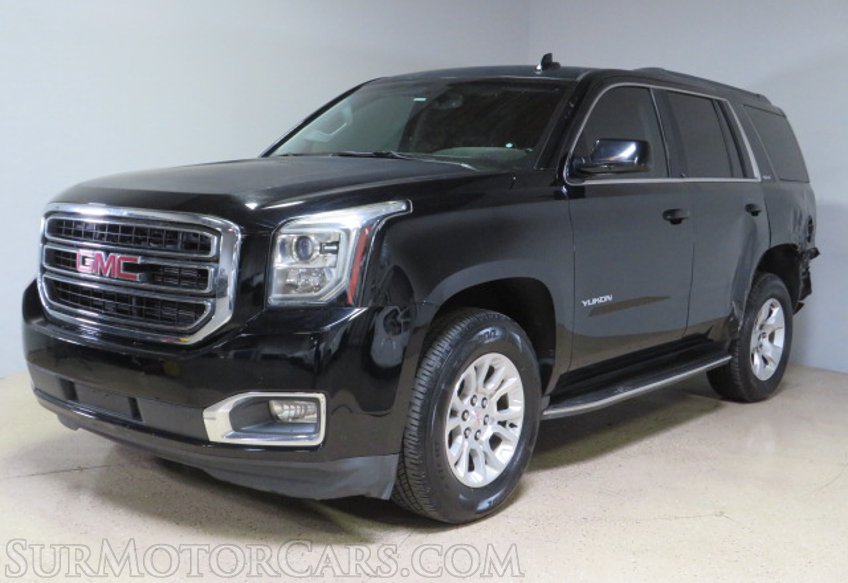 2017 GMC Yukon - Image 4