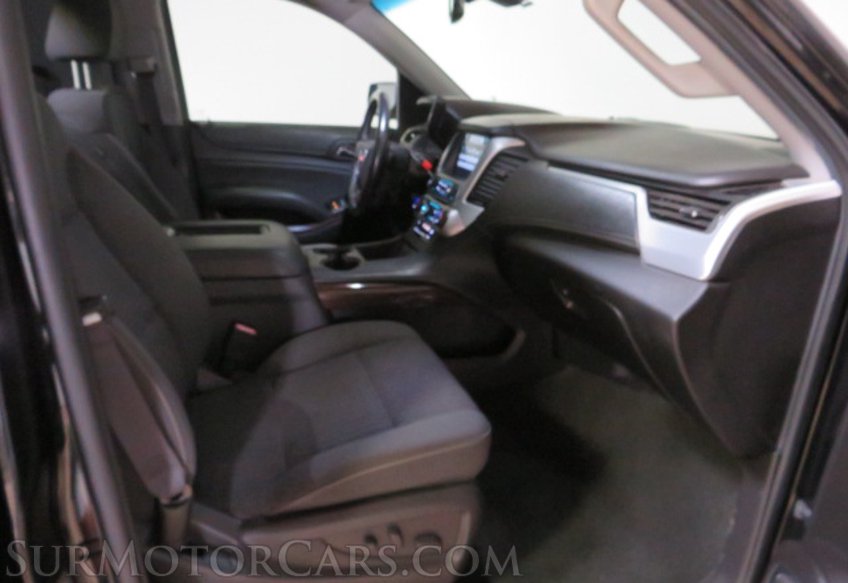 2017 GMC Yukon - Image 25