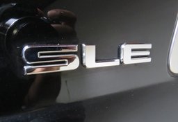 2017 GMC Yukon - Image 17