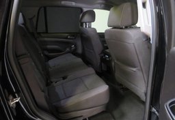 2017 GMC Yukon - Image 27