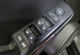 2017 GMC Yukon - Image 48