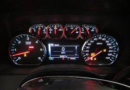 2017 GMC Yukon - Image 38