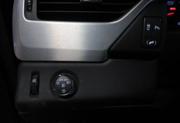 2017 GMC Yukon - Image 44