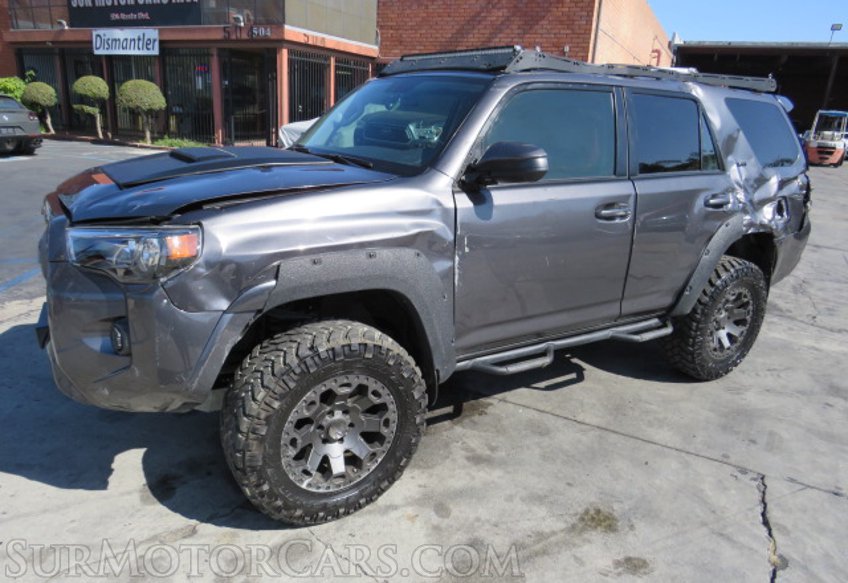 2018 Toyota 4Runner - Image 2
