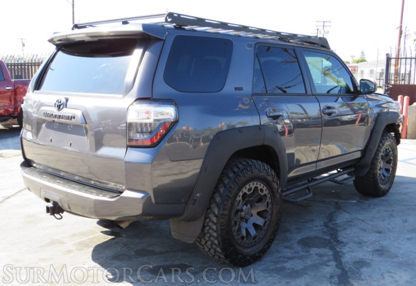2018 Toyota 4Runner - Image 8