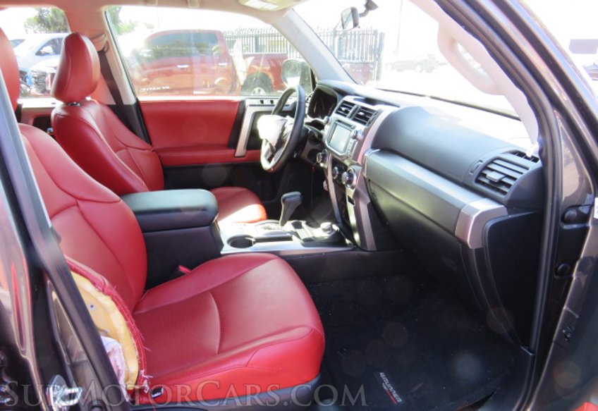 2018 Toyota 4Runner - Image 27