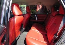 2018 Toyota 4Runner - Image 30