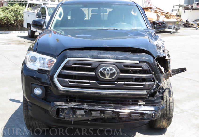 2019 Toyota Tacoma - Image 9