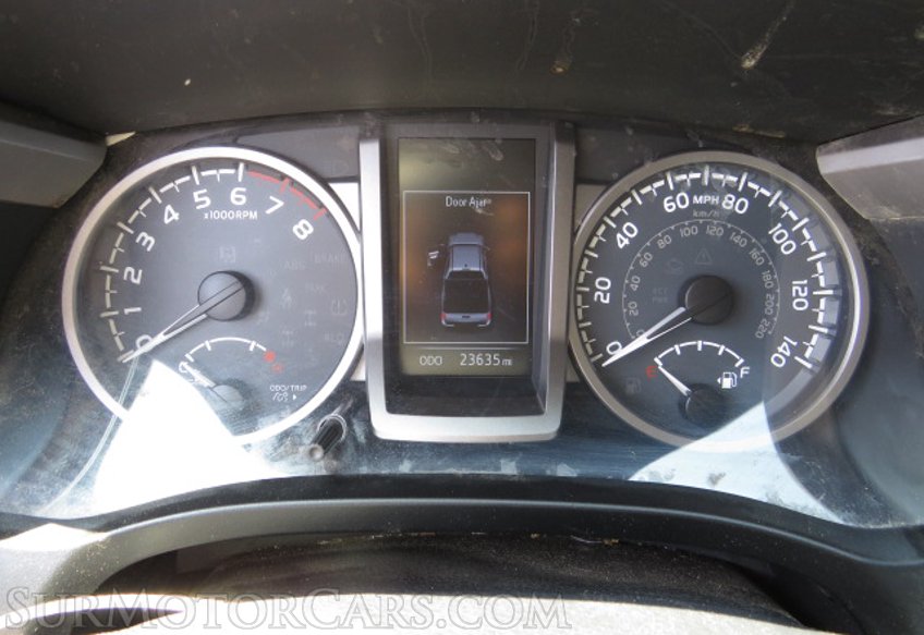 2019 Toyota Tacoma - Image 33