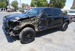 2019 Toyota Tacoma - Image 2