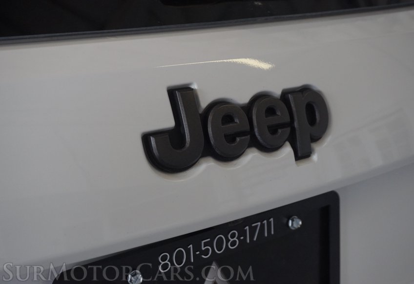 2018 Jeep Grand Cherokee - Image 25