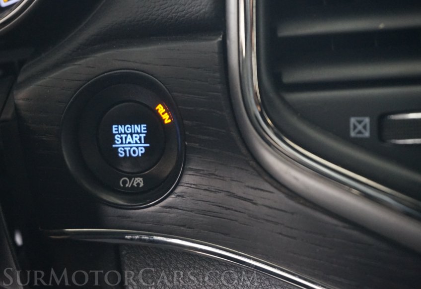 2018 Jeep Grand Cherokee - Image 40