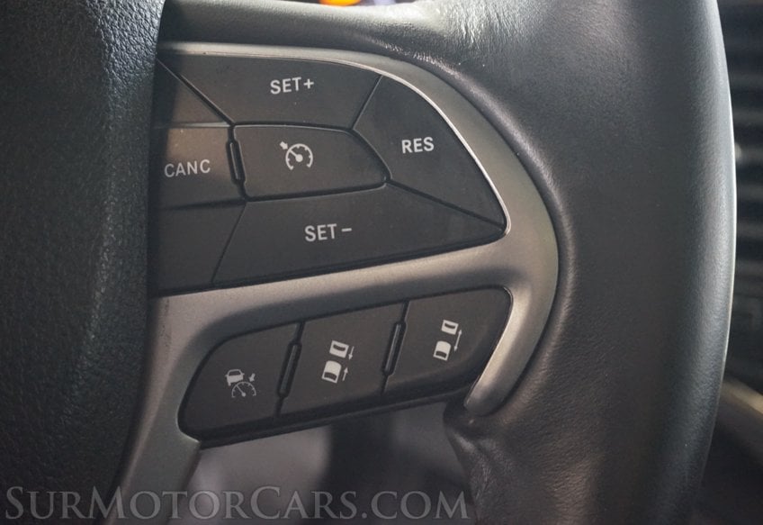 2018 Jeep Grand Cherokee - Image 37