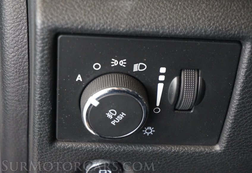 2018 Jeep Grand Cherokee - Image 47