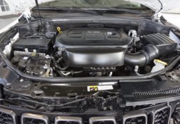 2018 Jeep Grand Cherokee - Image 56