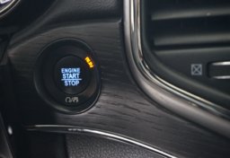 2018 Jeep Grand Cherokee - Image 40